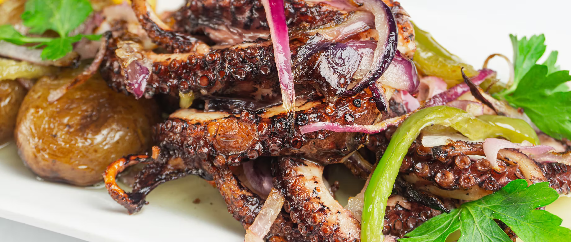 $25 Certificate for Just $12.50 at Morna Lounge & Grill