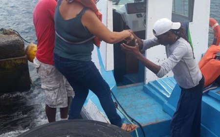 Crise no sector dos transportes, Brava tenta minimizar o isolamento com barco de pesca