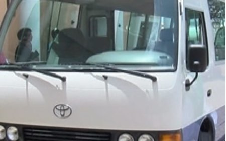 Brava: Pais e alunos sofrem com deficiência no transporte escolar