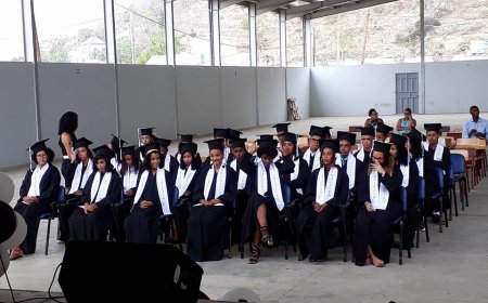Brava: Alunos do Liceu da Brava realizaram a cerimonia de imposicao de fitas