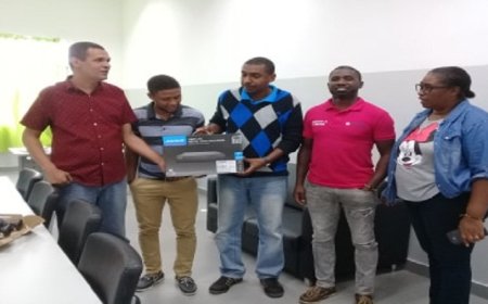 Brava: Eugénio Tavares Secondary School receives surveillance camera from the “Papai Didi” foundation