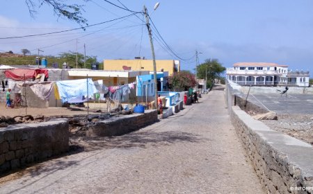 Brava: Population of Cachaço delivers petition with more than 100 signatures claiming mobile and Internet network