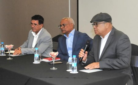 PR : It is an absolute priority for the country to solve the problem of transport, both internal and international