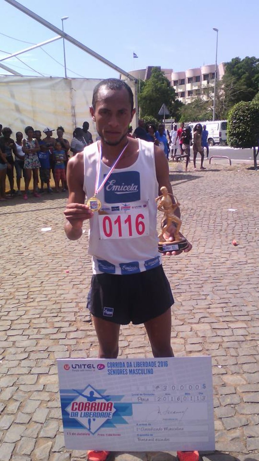 Joaquim Fortes (Brava), leva primeiro lugar na Corrida da Liberdade.