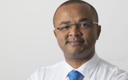 “CABOVERDURAS”. Economista Paulino Dias chama de autêntica "salgalhada" novo contrato de concessão dos transportes marítimos