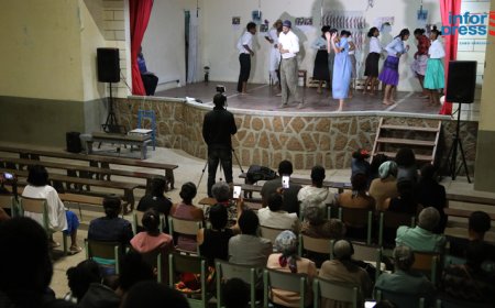 Brava: Membros das duas paróquias dão vida a peça teatral “Fidjus di parida