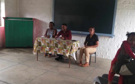 ENCONTRO COM OS PAIS E ENCARREGADOS EDUCAÇÃO DE CACHAÇO – PRÉ-ESCOLAR