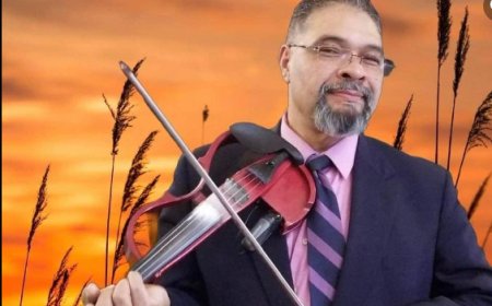 John Miranda, um exímio instrumentista, violonista de mão cheia, demonstradas em várias actuações, onde exala toda a sua capacidade com humildade e destreza