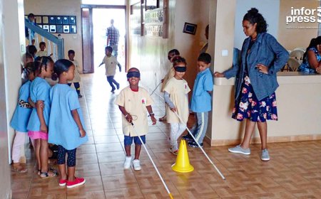 Brava: EMAEI promove actividades com crianças do pré-escolar para inteirarem-se das dificuldades enfrentadas pelos cegos