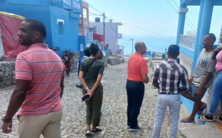 VISITA DO EXMO. SR. MINISTRO DA ADMINISTRAÇÃO INTERNA À BRAVA.