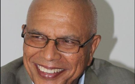 Carlos Burgo, antigo Ministro, ex-deputado eleito pela Brava e ex-Governador do BCV  ironiza serviços da CV Telecom - "provedor de sistema, sem sistema quando preciso"