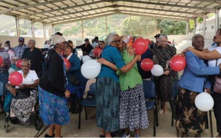 Brava: Actividades de Natal organizadas pela câmara reúnem cerca de centenas de idosos