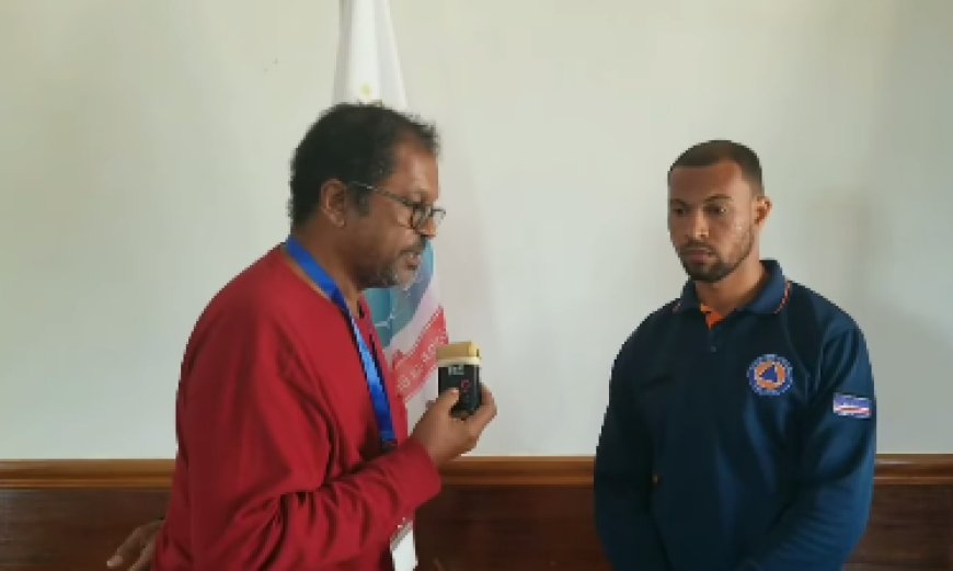 Treinador e coordenador Helder Brito celebra desempenho brilhante da equipa de natação da Brava